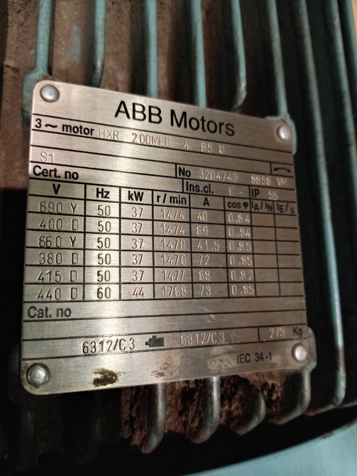 ABB 37 kW sähkömoottori HXR 200MLB 4 B5 – 1470 rpm / 275 kg