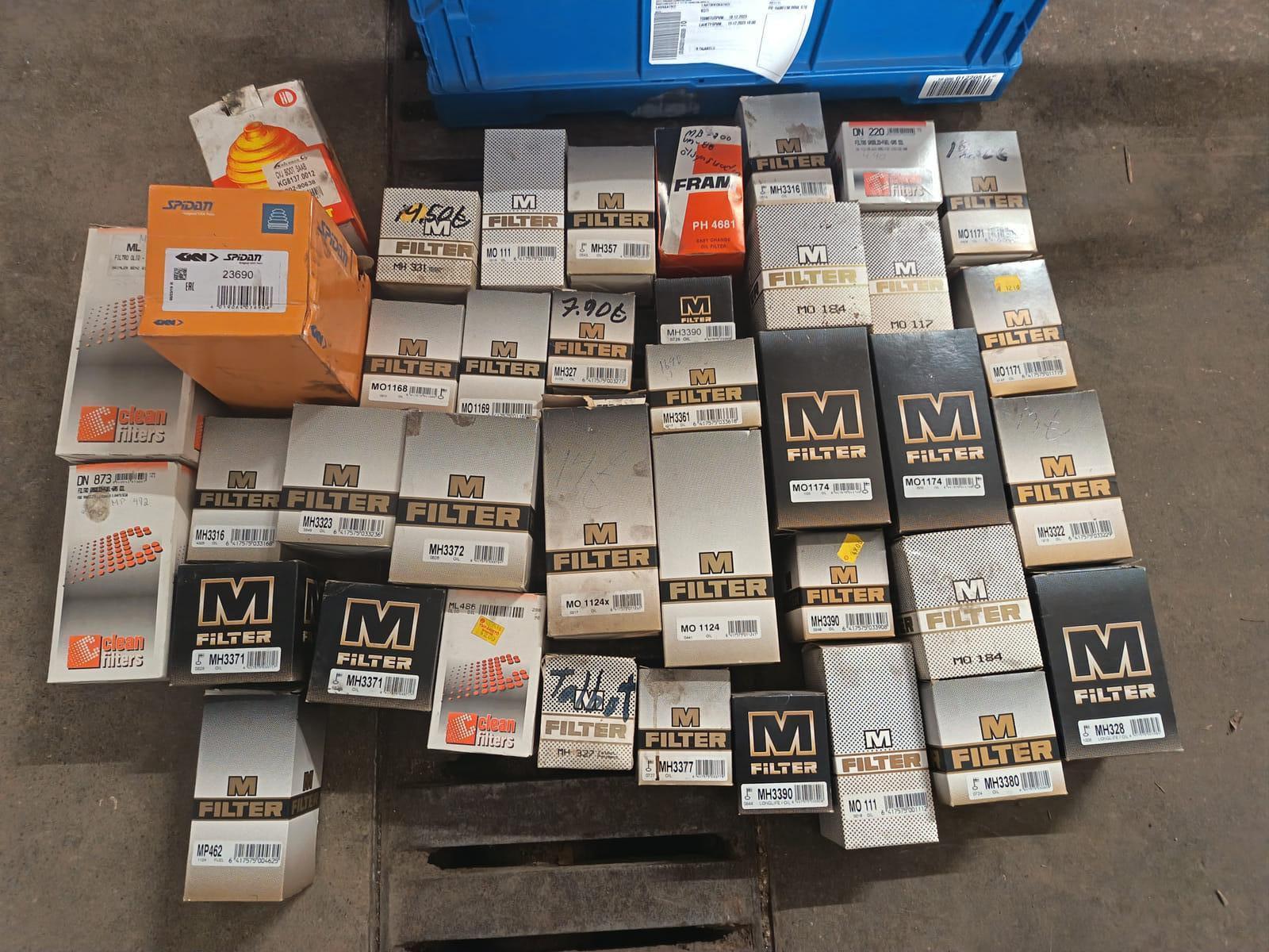 Erä moottoreiden suodattimia