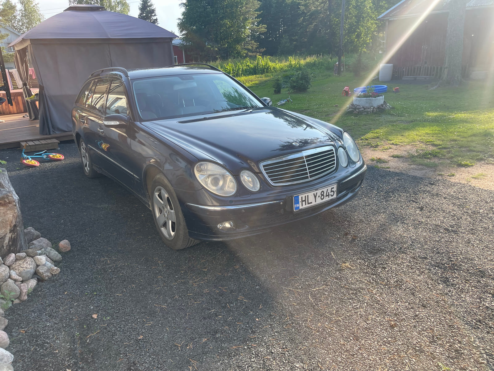 Mercedes-Benz S211 E220 CDI