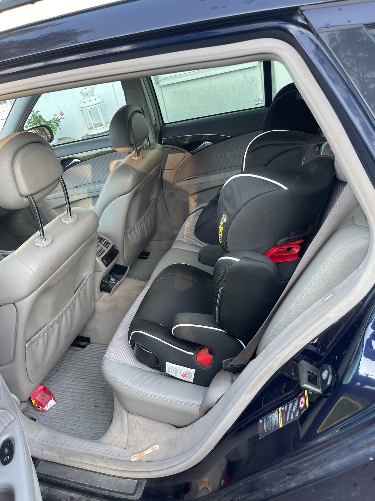 Mercedes-Benz S211 E220 CDI